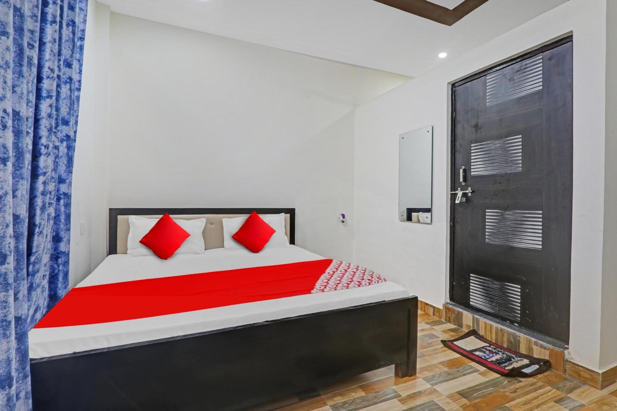 Hotel O R K Hotels ラクナウ エクステリア 写真